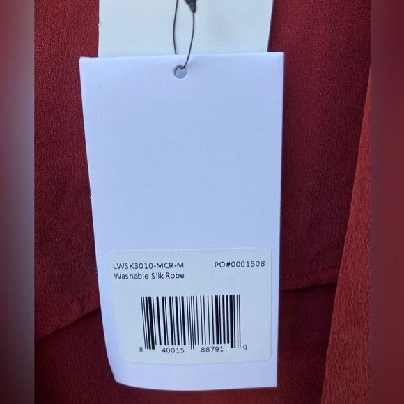 LUNYA Washable Silk Robe Limited Edition Morana Crimson Red size M NWT - Picture 5 of 6